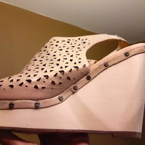 Dr. Scholl's Original Leather Platform Wedge heel.